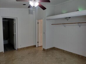 6809 Westend Ave in New Port Richey, FL - Building Photo - Building Photo