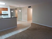 9606 S Belfort Cir in Tamarac, FL - Building Photo - Building Photo