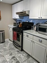 15 North Beacon St in Boston, MA - Foto de edificio - Building Photo