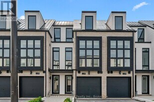 138 East St in Oakville, ON - Building Photo