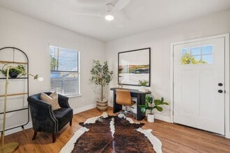 4723 Saddle Ridge in San Antonio, TX - Building Photo - Building Photo