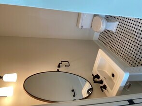 30 Barnes St, Unit 201 in Senoia, GA - Building Photo - Building Photo