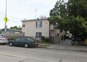 1520 N Normandi Ave in Los Angeles, CA - Building Photo