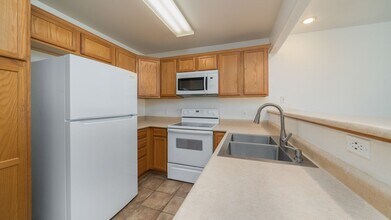 216 Pecan Garden View in Colorado Springs, CO - Building Photo - Building Photo