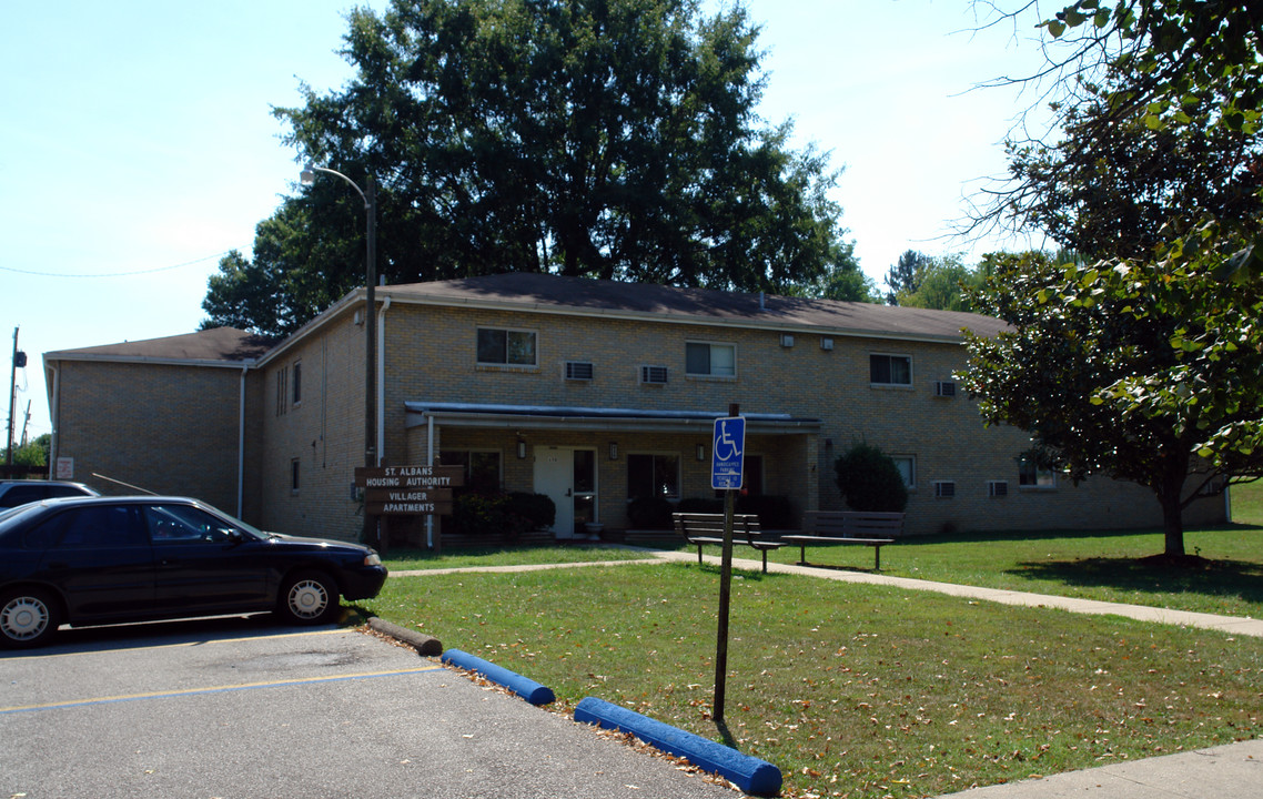 Villager Apartments in St. Albans, WV - Building Photo