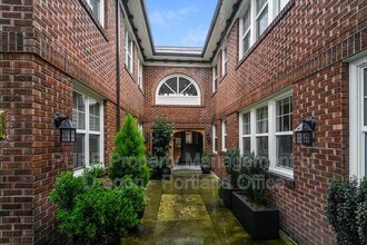 701 NE 28th Ave in Portland, OR - Building Photo - Building Photo