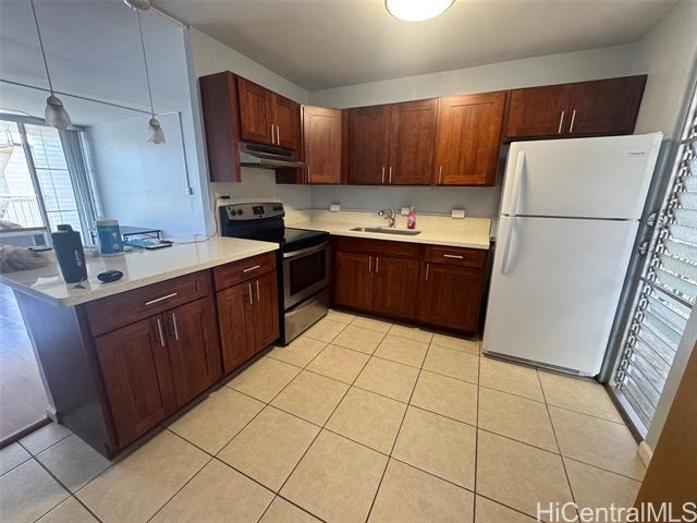 property at 95-20 Waihonu St