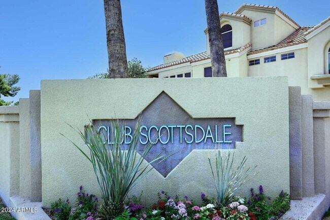 7675 E McDonald Dr in Scottsdale, AZ - Building Photo - Building Photo