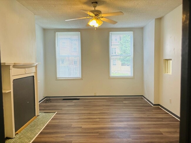 property at 5551 Columbo St