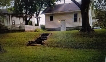 317 E 8th St in Albert Lea, MN - Building Photo - Building Photo