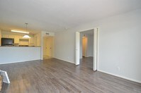 3045 Walnut Bend Ln photo'