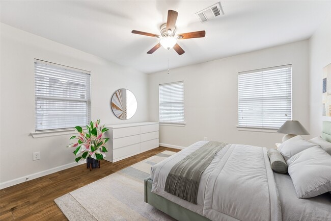 3810 Grennoch Ln in Houston, TX - Foto de edificio - Building Photo