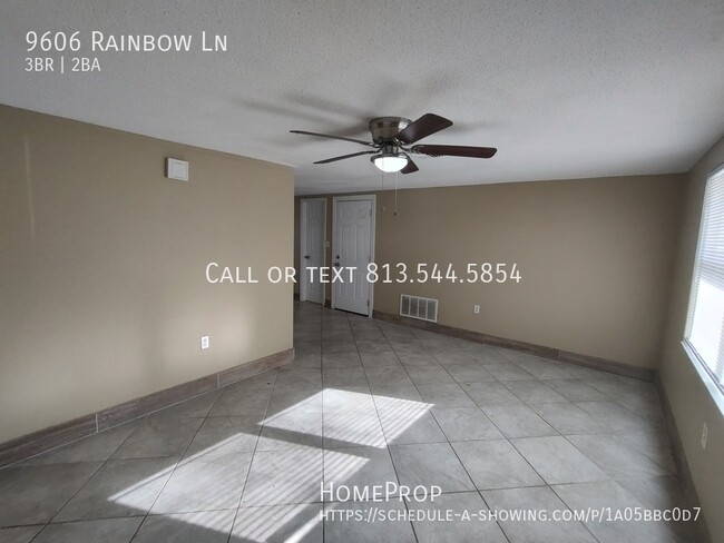 9606 Rainbow Ln in Port Richey, FL - Building Photo - Building Photo