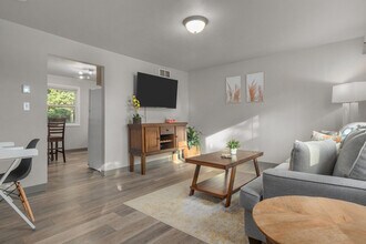 1800 E Northland Ave, Unit SI ID1296543P in Appleton, WI - Building Photo - Building Photo