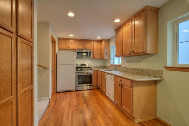 3644 Courtland Pl S in Seattle, WA - Building Photo - Building Photo