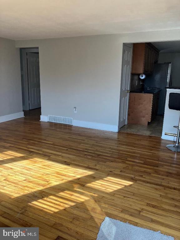 118 W Lehman Ave in Hatboro, PA - Building Photo - Building Photo