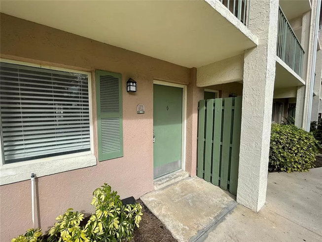 126 Blue Pointe Way in Altamonte Springs, FL - Building Photo