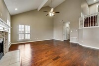 4319 Vine Ridge Ct in Arlington, TX - Foto de edificio - Building Photo