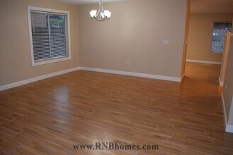 1930 Crystal Ct in Rocklin, CA - Building Photo - Building Photo