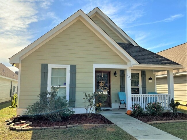 property at 226 Mount Pleasant Dr