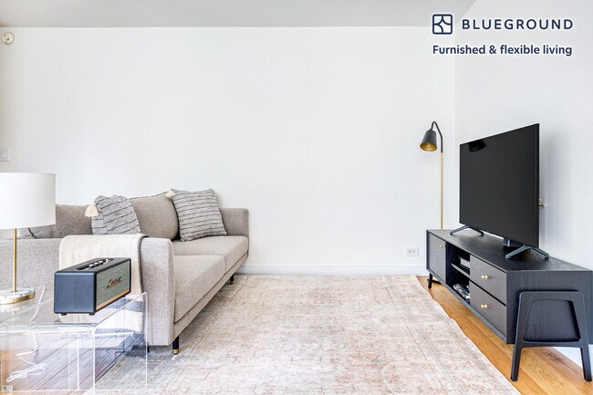 property at 279 E 44th St