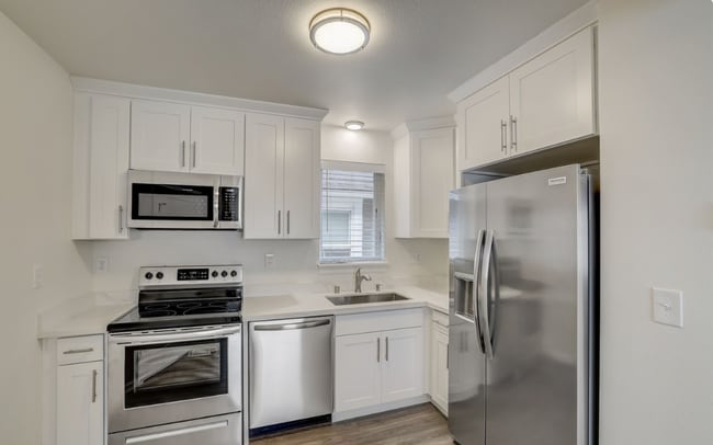 1112 S 8th St, Unit B