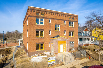 702 20th St in Des Moines, IA - Building Photo - Building Photo