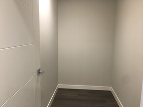 4963-4963 Cambie St in Vancouver, BC - Building Photo - Building Photo