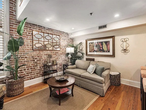 157 Calhoun St in Charleston, SC - Building Photo - Building Photo
