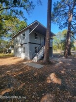 3018 Pearce St in Jacksonville, FL - Building Photo