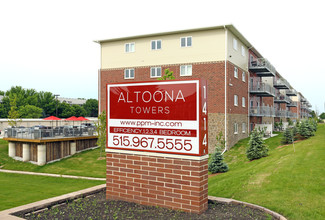 Altoona Towers in Altoona, IA - Foto de edificio - Building Photo