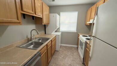 729 E Court Ave in Jeffersonville, IN - Building Photo - Building Photo