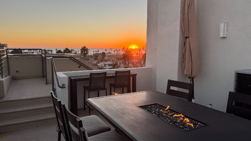 401 N Coast Hwy in Oceanside, CA - Building Photo