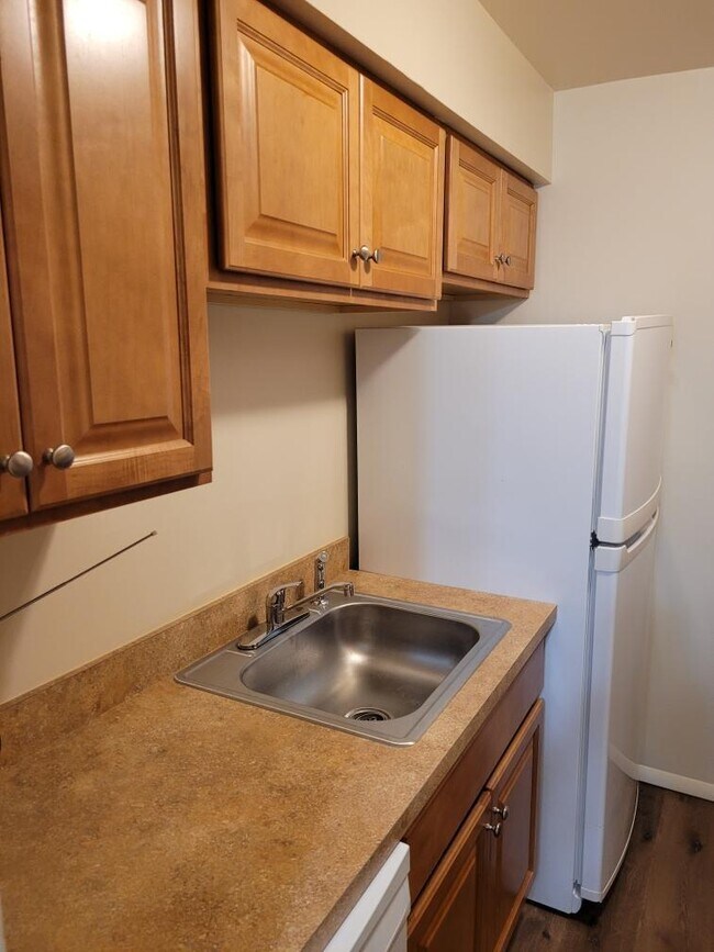 4 Fortune Rd W-Unit -F in Middletown, NY - Building Photo - Building Photo