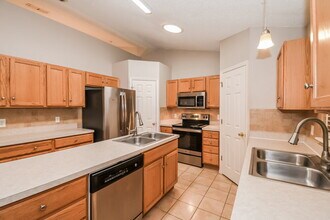 12451 Glenn Hollow Dr in Jacksonville, FL - Building Photo - Building Photo