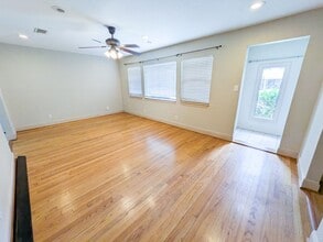 5031 Simpson Ave in Groves, TX - Building Photo - Building Photo