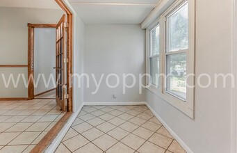 4537 Burdette St in Omaha, NE - Building Photo - Building Photo