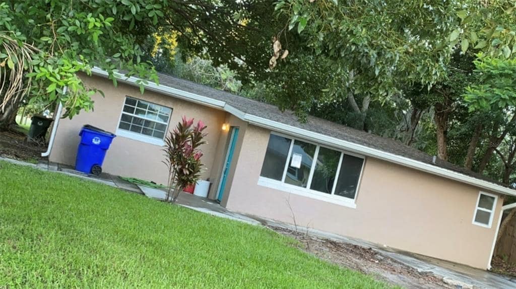 511 Carolina Ave in St. Cloud, FL - Building Photo