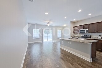407 Ferguson Ln in Richmond Hill, GA - Building Photo - Building Photo