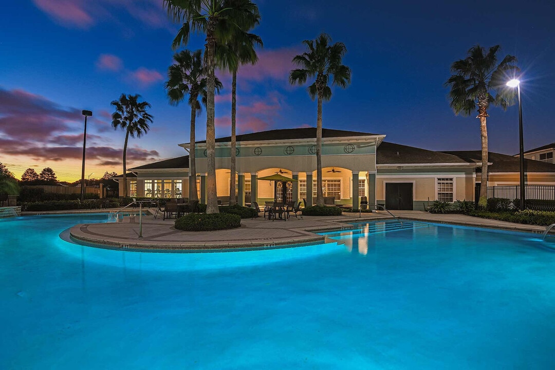 Villas at Gateway in Pinellas Park, FL - Building Photo