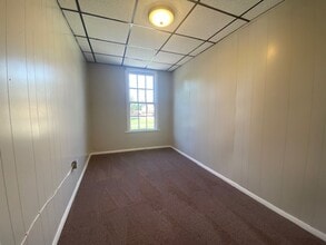 22-22 S Twin St in West Jefferson, OH - Building Photo - Building Photo