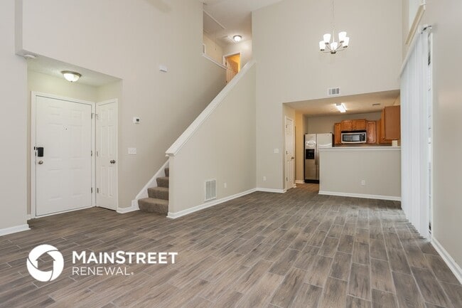 688 Windcroft Cir NW in Acworth, GA - Foto de edificio - Building Photo