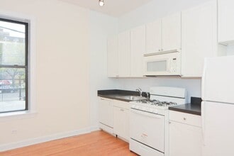 4715 N Sheridan Rd in Chicago, IL - Building Photo - Building Photo