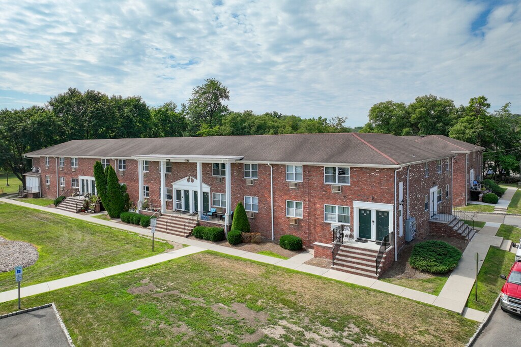 Beaver Brook Gardens Lincoln Park, NJ Apartments