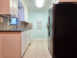 2700 NW 43rd Ave in Gainesville, FL - Building Photo - Building Photo