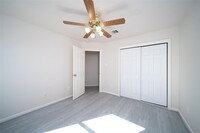 12934 Kingston Point Ln photo'