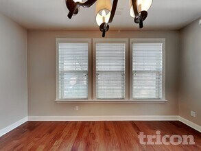 10403 Drake Hill Dr in Huntersville, NC - Foto de edificio - Building Photo