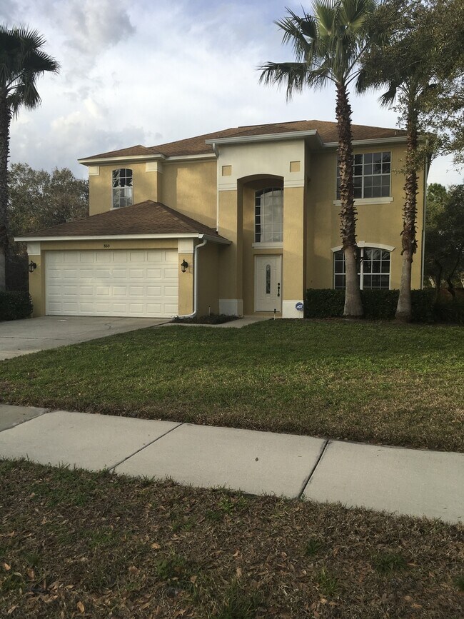 property at 860 Calafut Ct