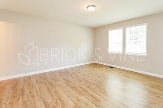 5569 Rockdale Rd in Bessemer, AL - Building Photo - Building Photo