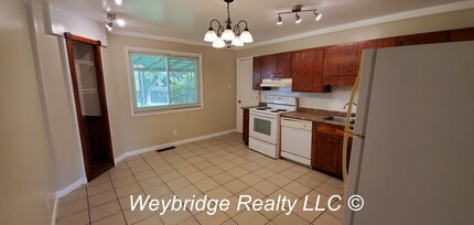 10910 Crystalhill Ct in Cincinnati, OH - Building Photo - Building Photo